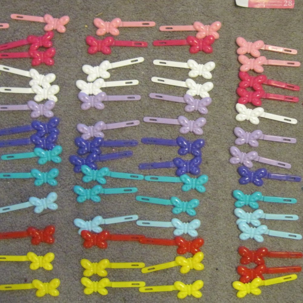 28 Goody Girls Plastic Butterfly Hair Barrettes Secure Pastel Vibrant Colored 09